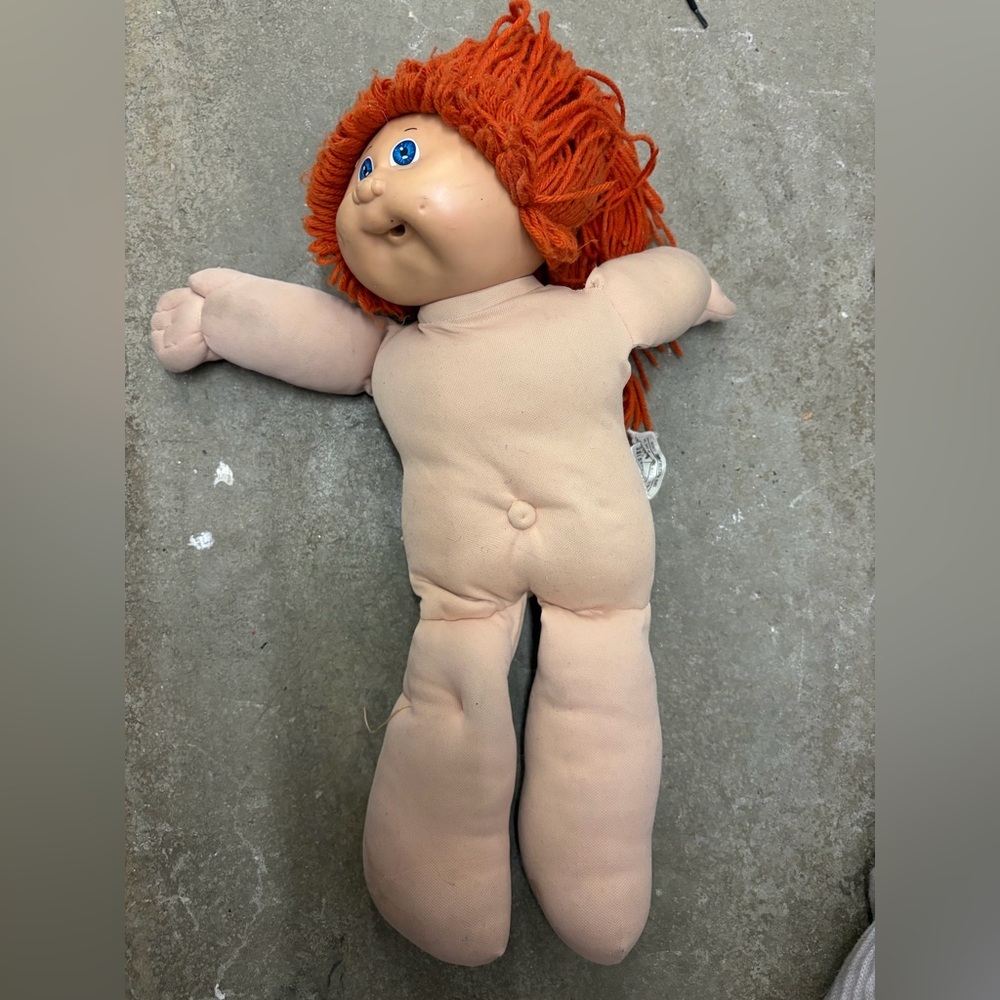 Vintage cabbage patch kids red hair blue eyes 18’